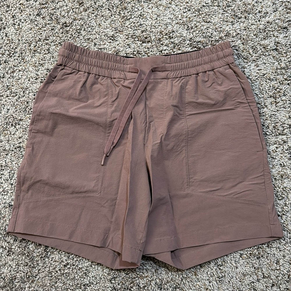 Lululemon Bowline Short 5”